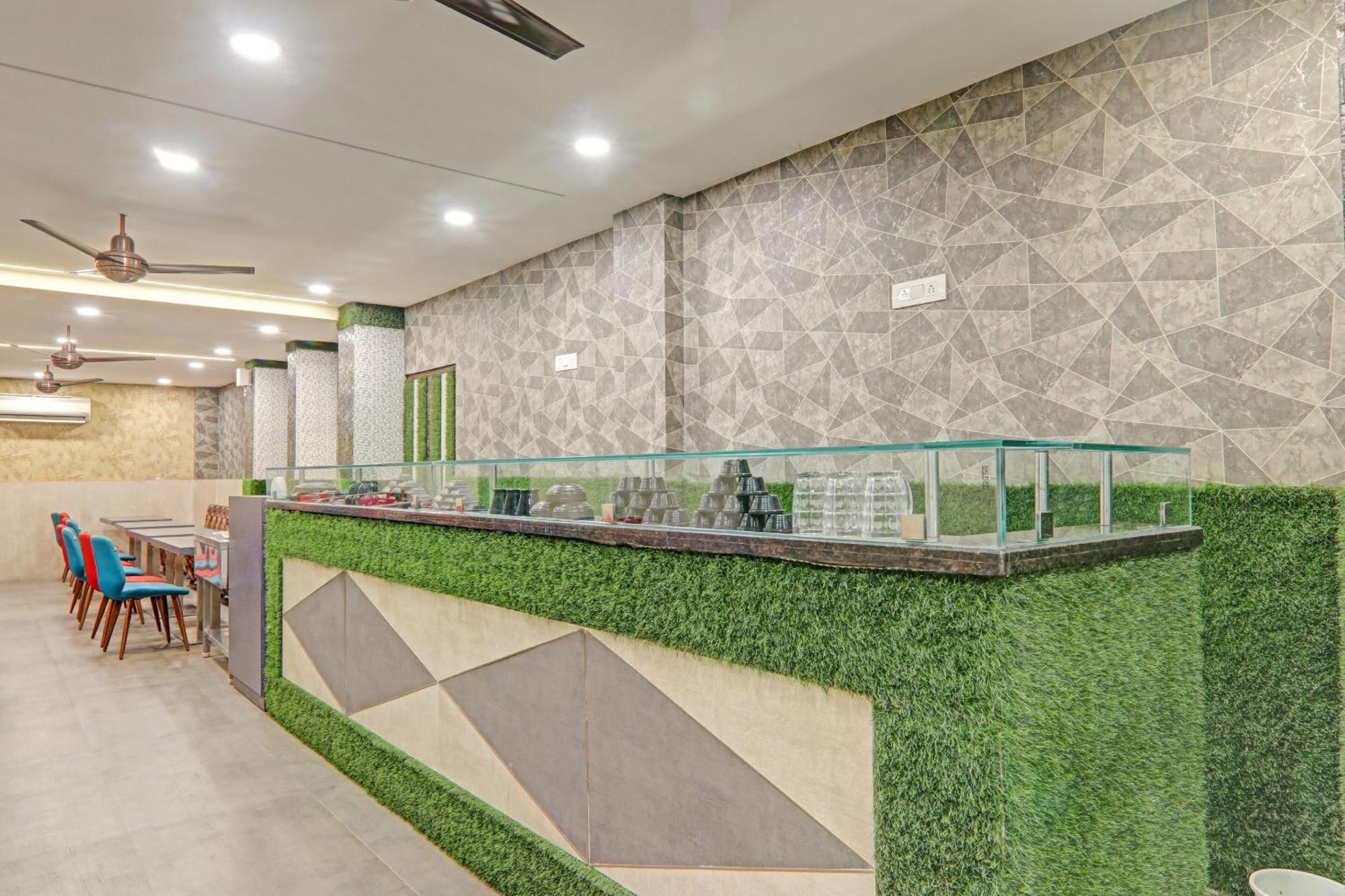 Chinhat Townhouse Relax Inn מראה חיצוני תמונה